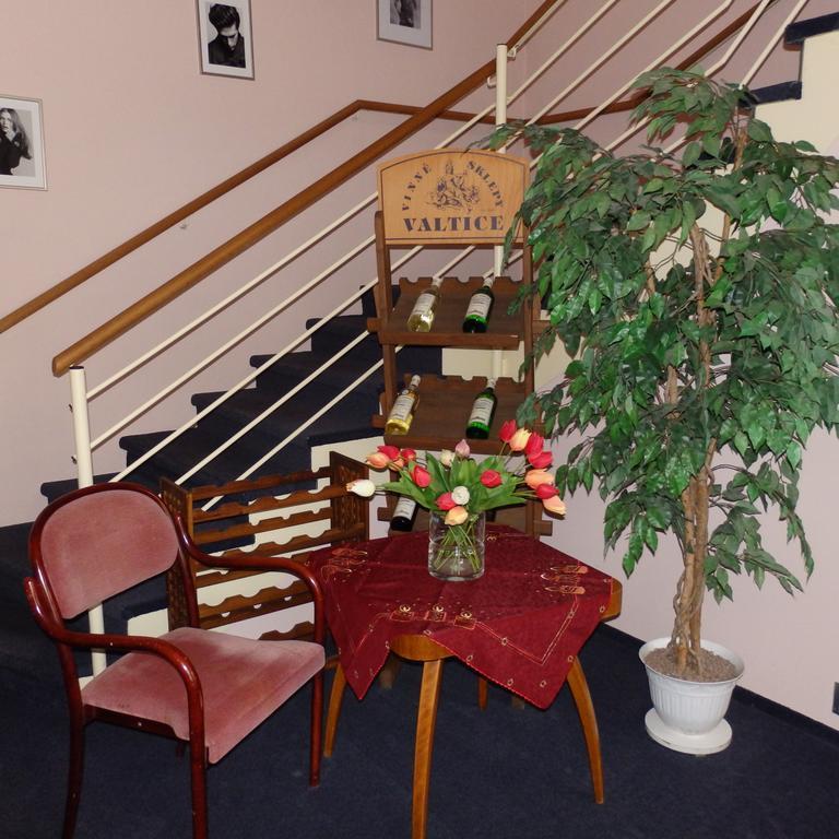 Apartmany Cesky Dvur มาเรียอานซเกลาซนี ภายนอก รูปภาพ